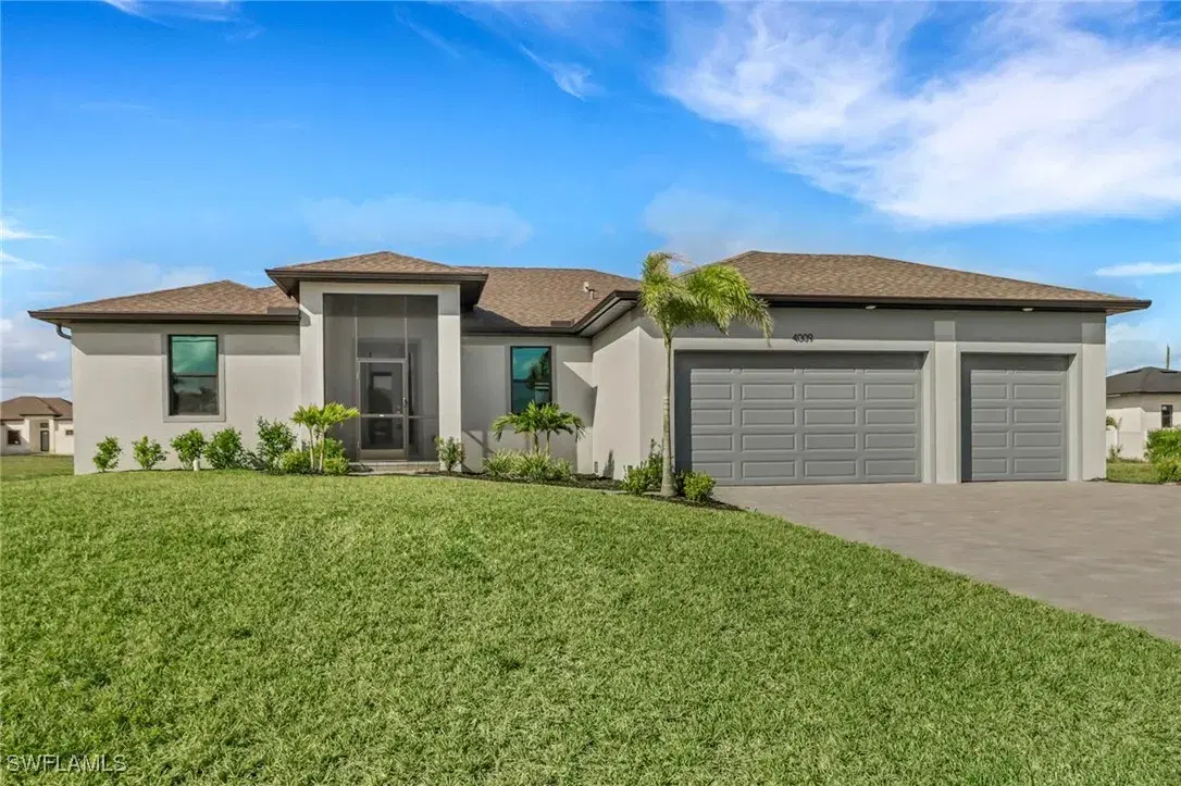 Picture of 4009 Caloosa Pkwy, Cape Coral, FL 33993