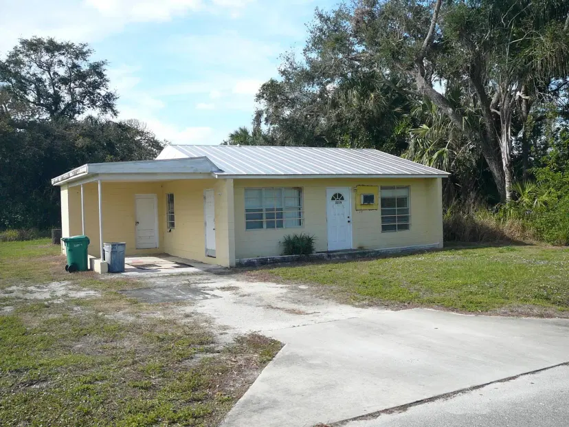 Picture of 2209 N 42Nd Street, Fort Pierce FL 34946