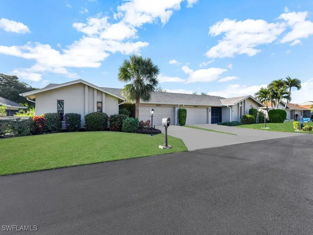 Picture of 5691 Arvine Cir, Fort Myers, FL 33919