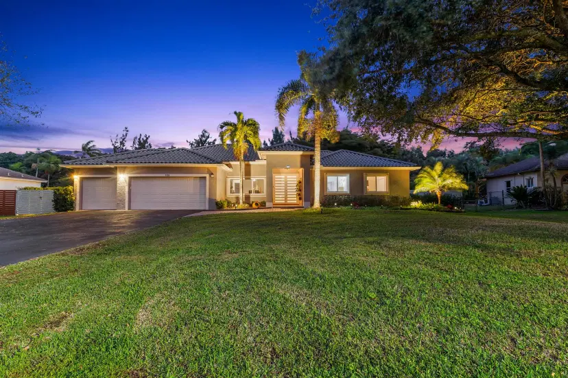 Picture of 5320 SW 199Th Avenue, Pembroke Pines FL 33332