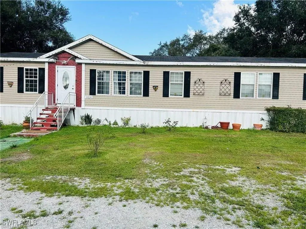 Picture of 1414 Dublin Cir, Moore Haven, FL 33471