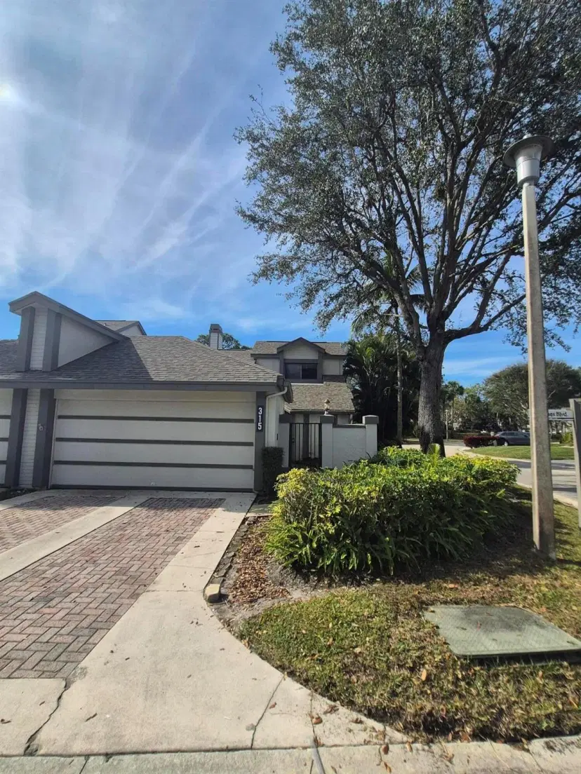 Picture of 315 Landings Boulevard, Greenacres FL 33413