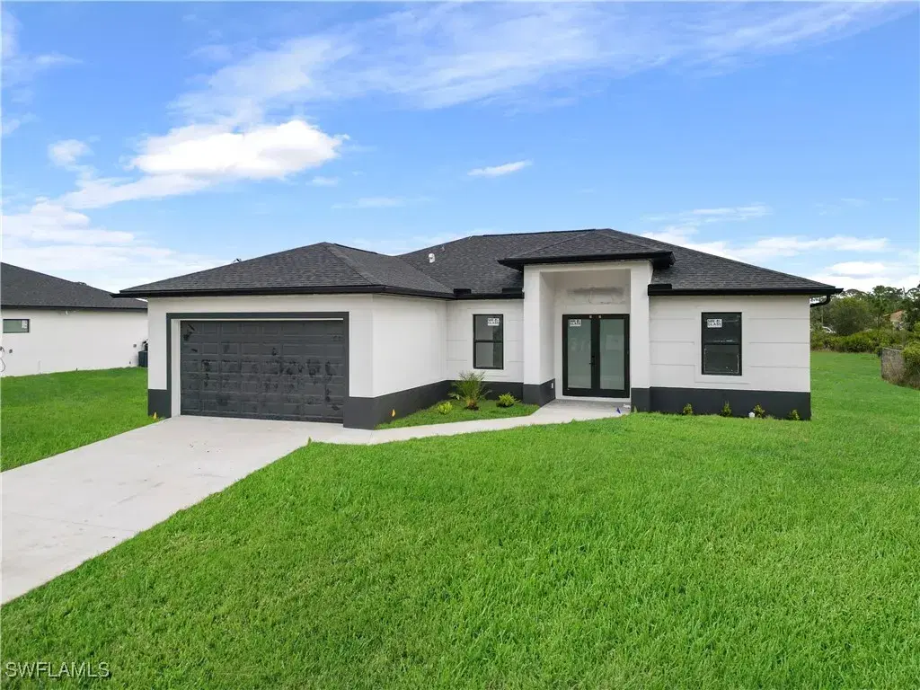 Picture of 467 Paddock St, Lehigh Acres, FL 33974