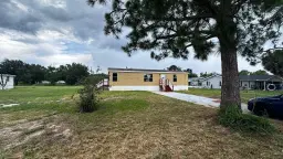 Picture of 3130 Carter Court, Sebring, FL 33870