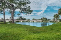 Picture of 1016 Pheasant Run Drive B, Fort Pierce, FL 34982