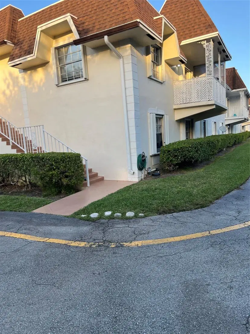 Picture of 708 SE 2Nd Ave 321, Deerfield Beach FL 33441