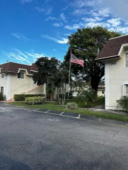 Picture of 708 SE 2Nd Ave 321, Deerfield Beach, FL 33441