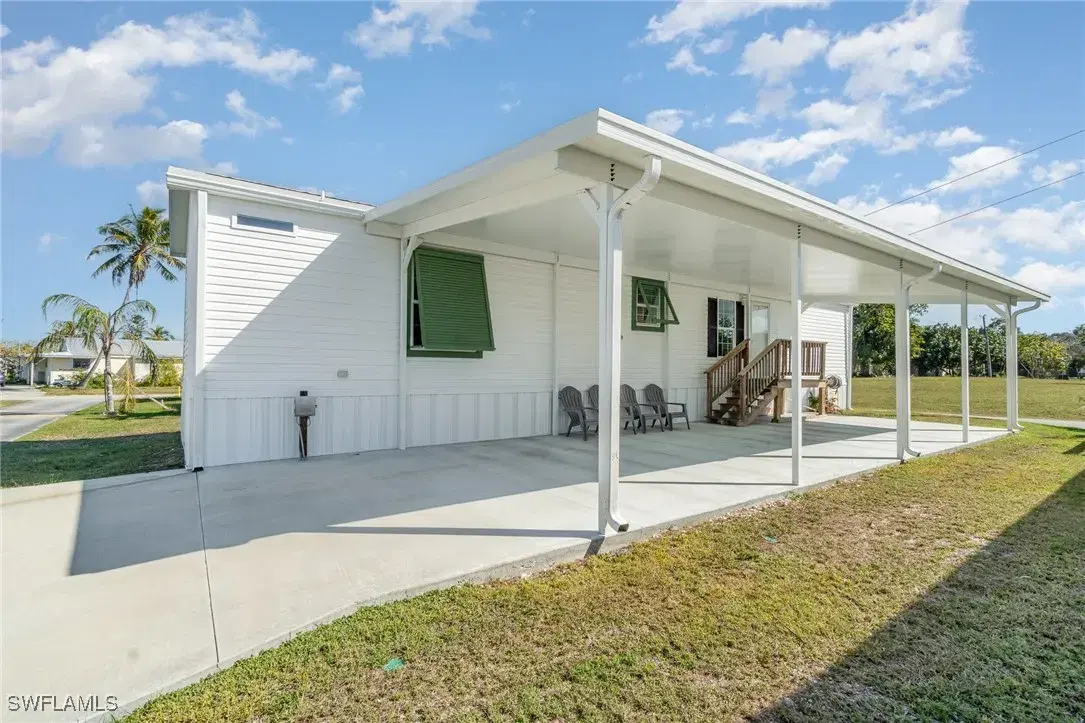 Picture of 1180 Chokoloskee Dr 6, Chokoloskee, FL 34138