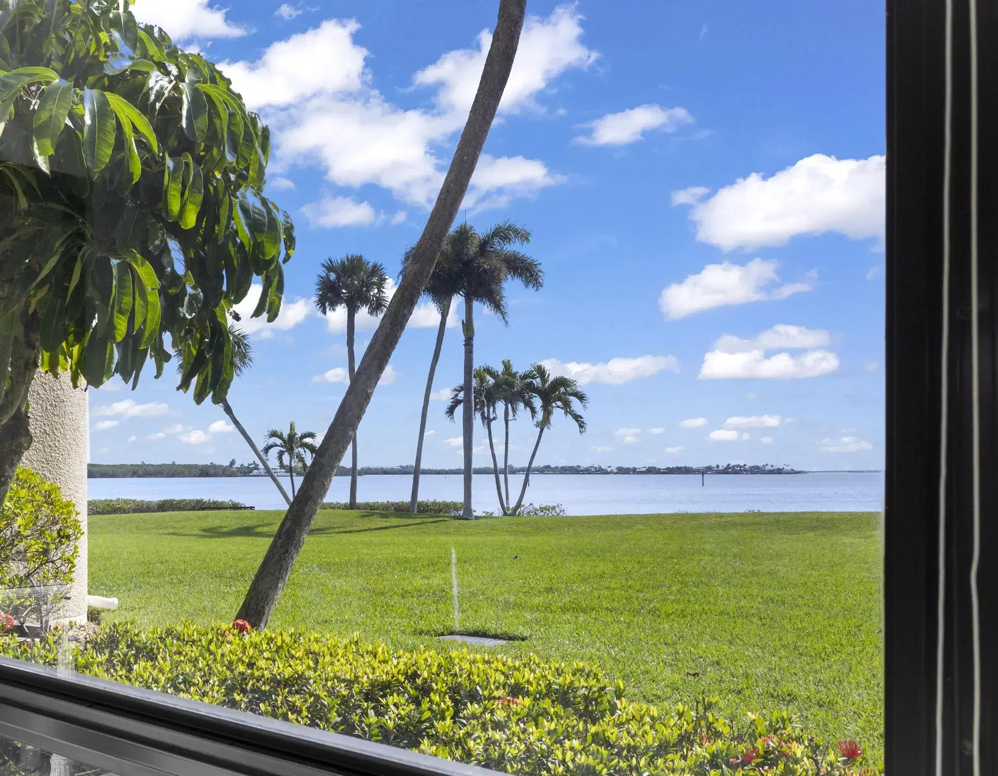 Picture of 3472 NE Causeway Boulevard 104, Jensen Beach, FL 34957