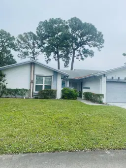 Picture of 6111 Elsinore Circle, Greenacres, FL 33463