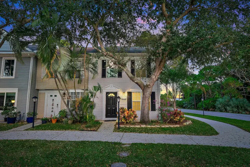 Picture of 301 Georgian Park Drive, Jupiter FL 33458