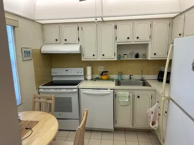 Picture of 7950 NW 5Th Ct 208, Margate FL 33063