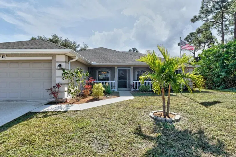 Picture of 181 Englar Drive, Sebastian FL 32958