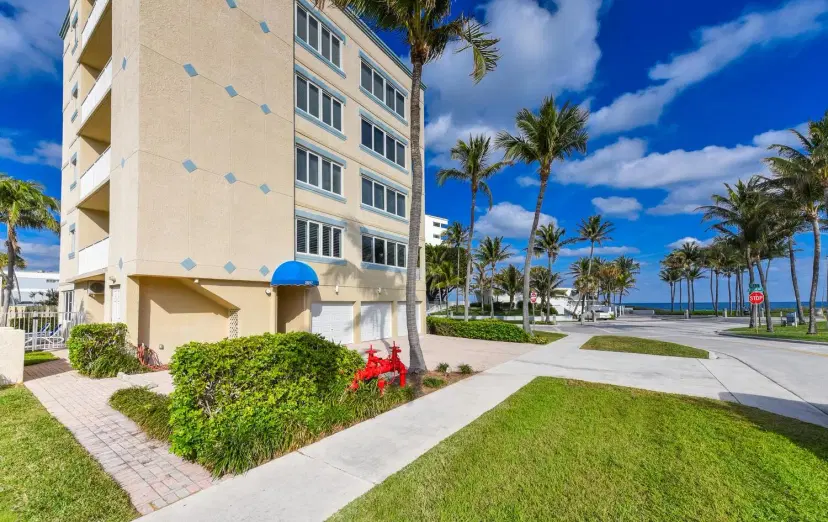 Picture of 2057 SE 6Th Street 1, Deerfield Beach FL 33441