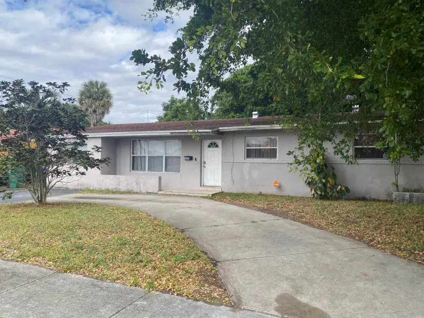 Picture of 3621 NW 6Th Place, Lauderhill FL 33311