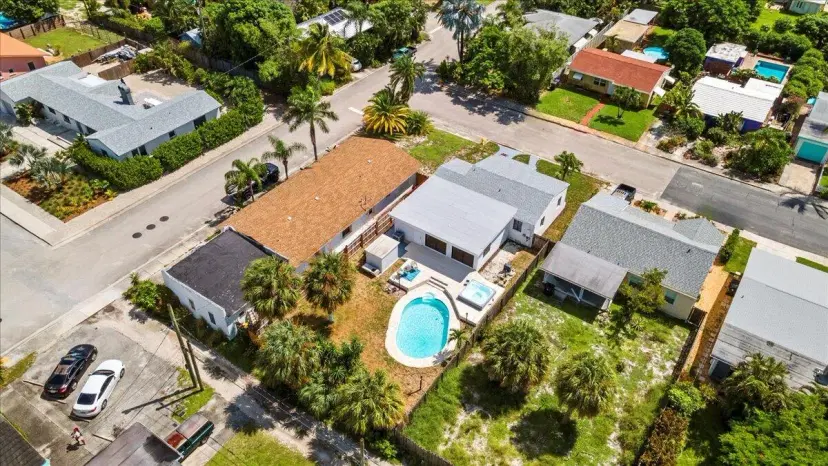 Picture of 1227 N Ocean Breeze, Lake Worth Beach FL 33460