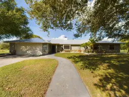 Picture of 2267 NE 54Th Trail, Okeechobee, FL 34972