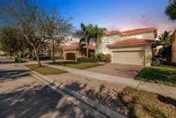 Picture of 19377 SW 65Th Street, Pembroke Pines, FL 33332