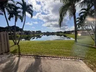 Picture of 21 Walcott Drive, Boynton Beach, FL 33426