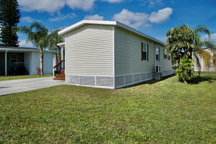 Picture of 114 Sandhill Boulevard, Fort Pierce FL 34982