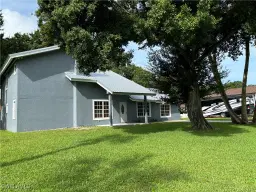 Picture of 200 Ridgewood Ave, Clewiston, FL 33440