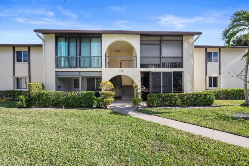 Picture of 5801 Whispering Pine Way D-1, Greenacres FL 33463