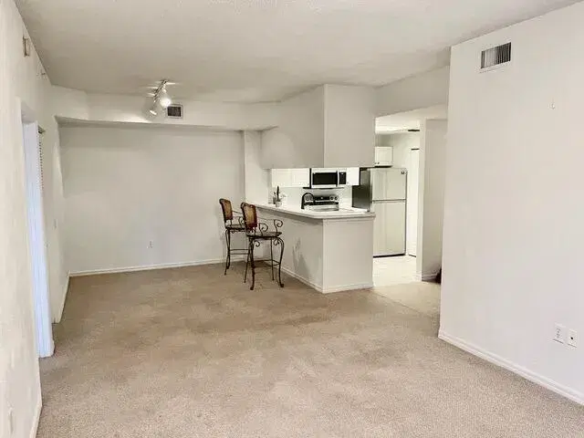 Picture of 2812 Grande Parkway 104, Palm Beach Gardens FL 33410