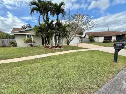 Picture of 5021 Woodstone Circle N, Lake Worth, FL 33463