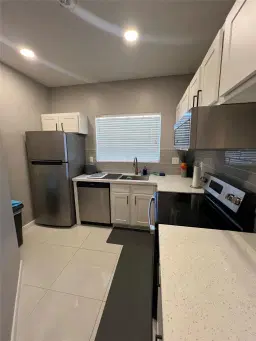 Picture of 2301 NW 96Th Ter D, Hollywood, FL 33024