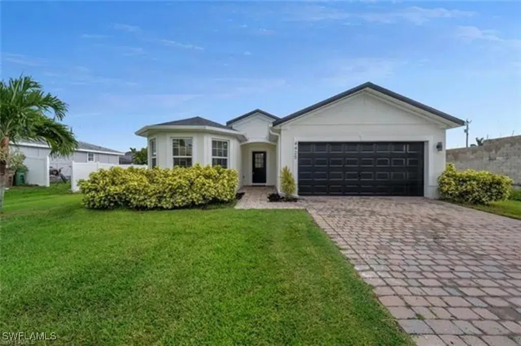 Picture of 4425 SW 15Th Pl, Cape Coral, FL 33914