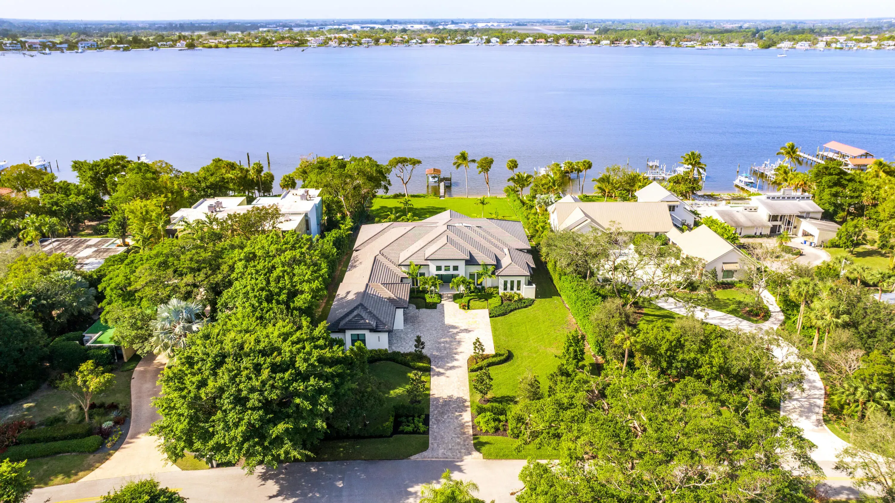 Picture of 81 S River Road, Sewalls Point, FL 34996