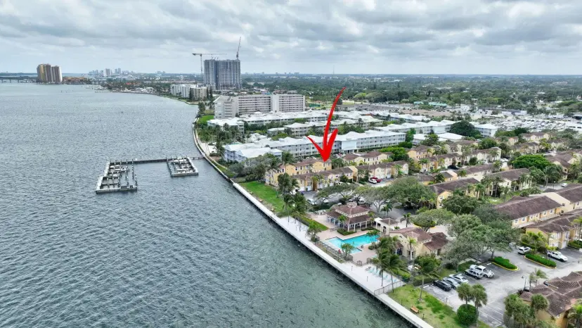 Picture of 1050 Lake Shore Drive 204, Lake Park FL 33403