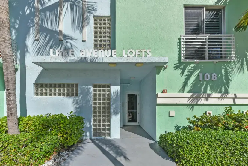 Picture of 108 Lake Avenue 406, Lake Worth Beach FL 33460