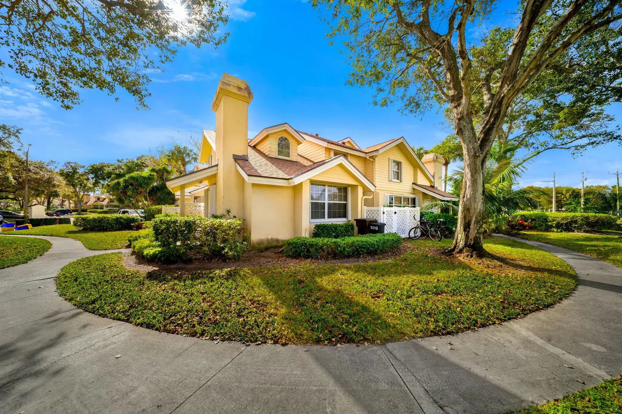 Picture of 8104 Oakton Court, West Palm Beach, FL 33406