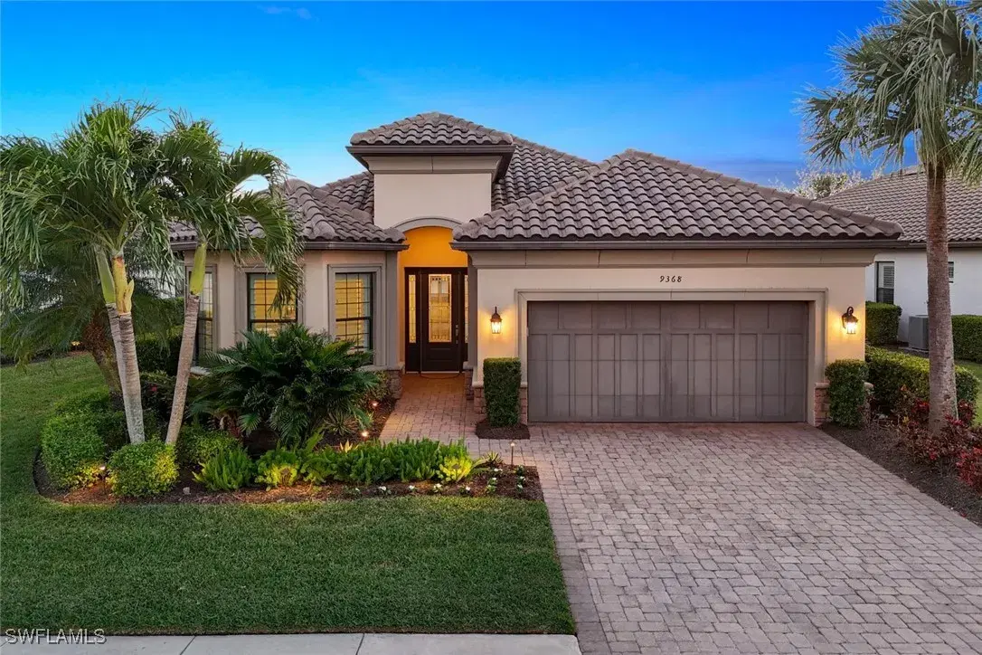 Picture of 9368 Terresina Dr, Naples, FL 34119