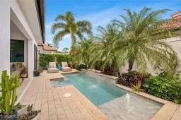 Picture of 7924 Cordoba Pl, Naples, FL 34113