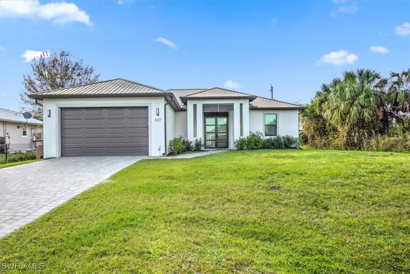 Picture of 6137 Holt Ct, Fort Myers FL 33905