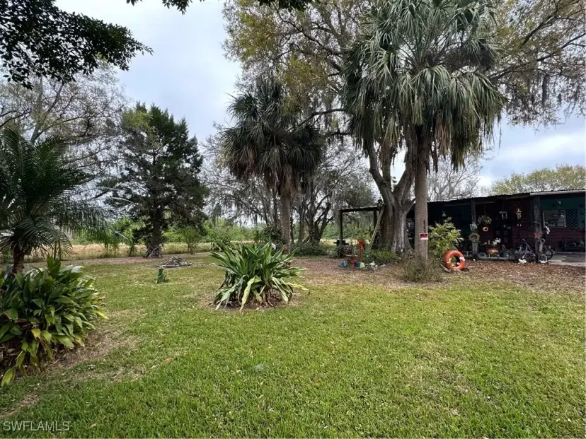 Picture of 1239 Ted Beck Rd, Moore Haven FL 33471