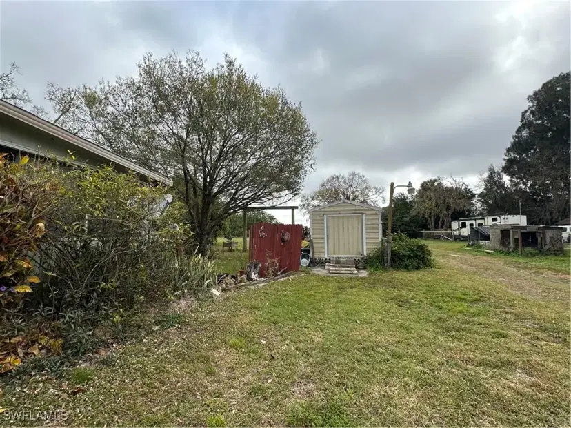 Picture of 1239 Ted Beck Rd, Moore Haven FL 33471