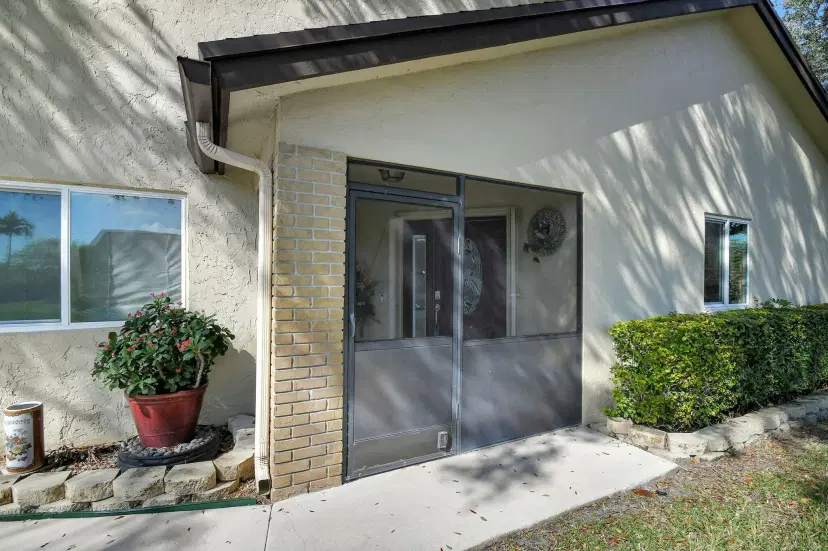 Picture of 147 Meander Circle, Royal Palm Beach FL 33411