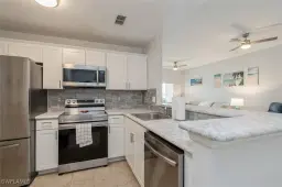 Picture of 4214 Bellasol Cir 814, Fort Myers, FL 33916