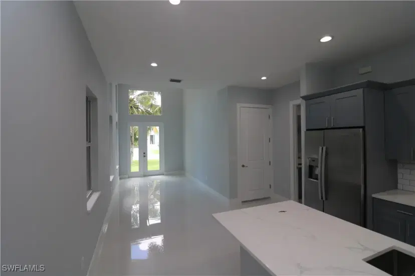 Picture of 3152 Karen Dr, Naples FL 34112