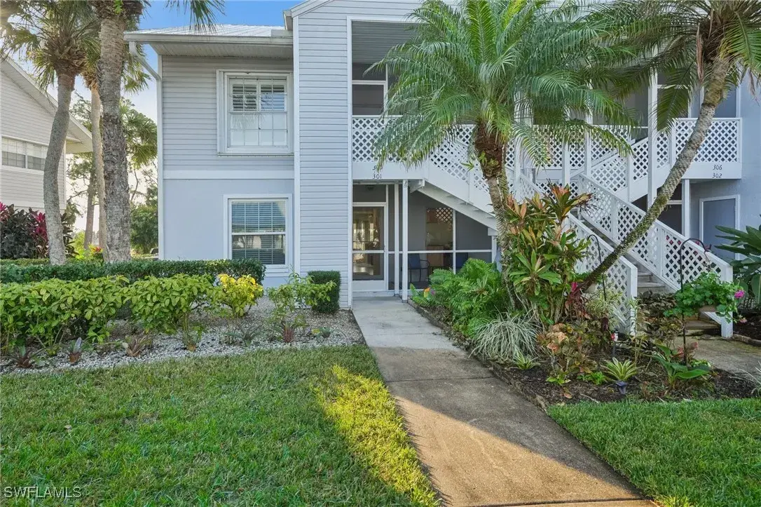 Picture of 15400 River Vista Dr 301, North Fort Myers, FL 33917