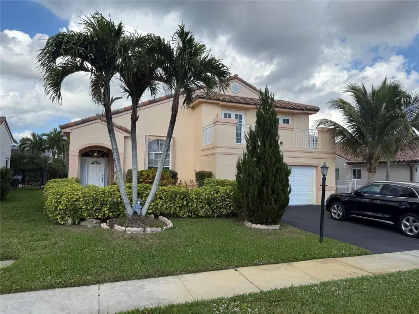 Picture of 18865 NW 1St St, Pembroke Pines FL 33029