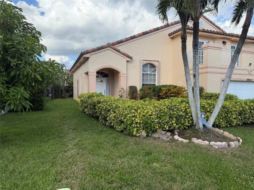 Picture of 18865 NW 1St St, Pembroke Pines FL 33029