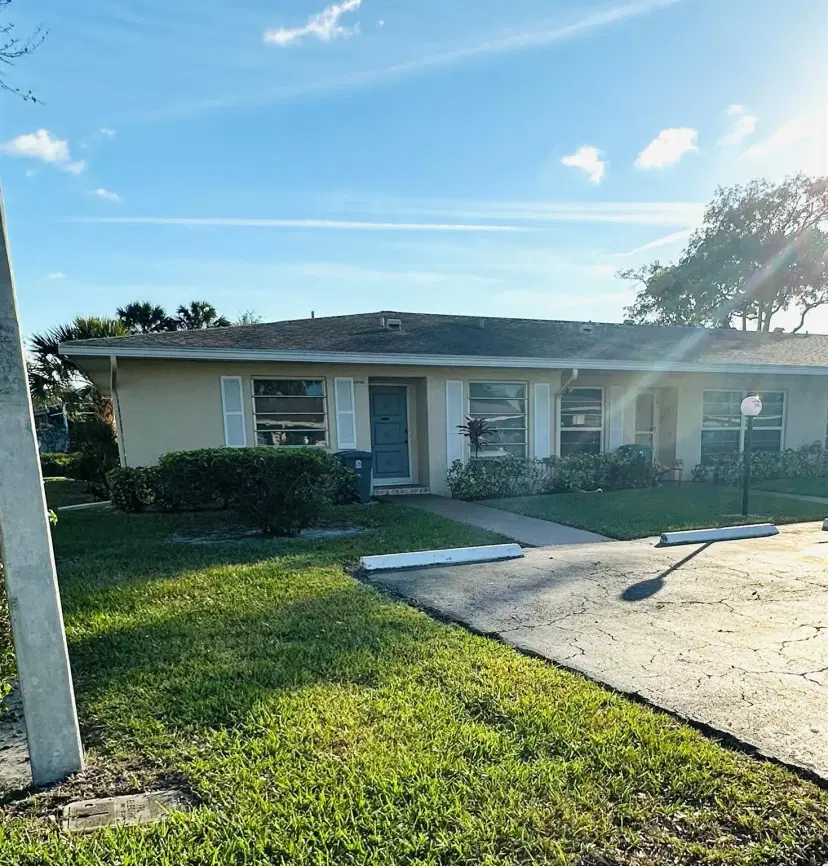 Picture of 21040 Covington Dr, Boca Raton FL 33433