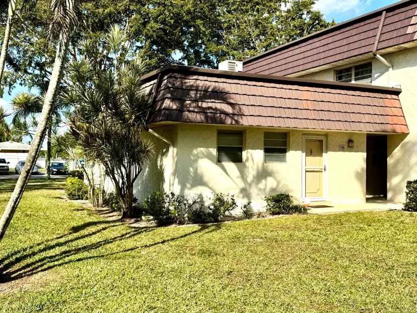 Picture of 12004 Poinciana Boulevard 108, Royal Palm Beach FL 33411