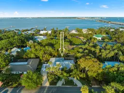 Picture of 20 Banyan Road, Sewalls Point, FL 34996