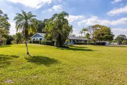 Picture of 17400 SW 68Th Ct, Southwest Ranches, FL 33331