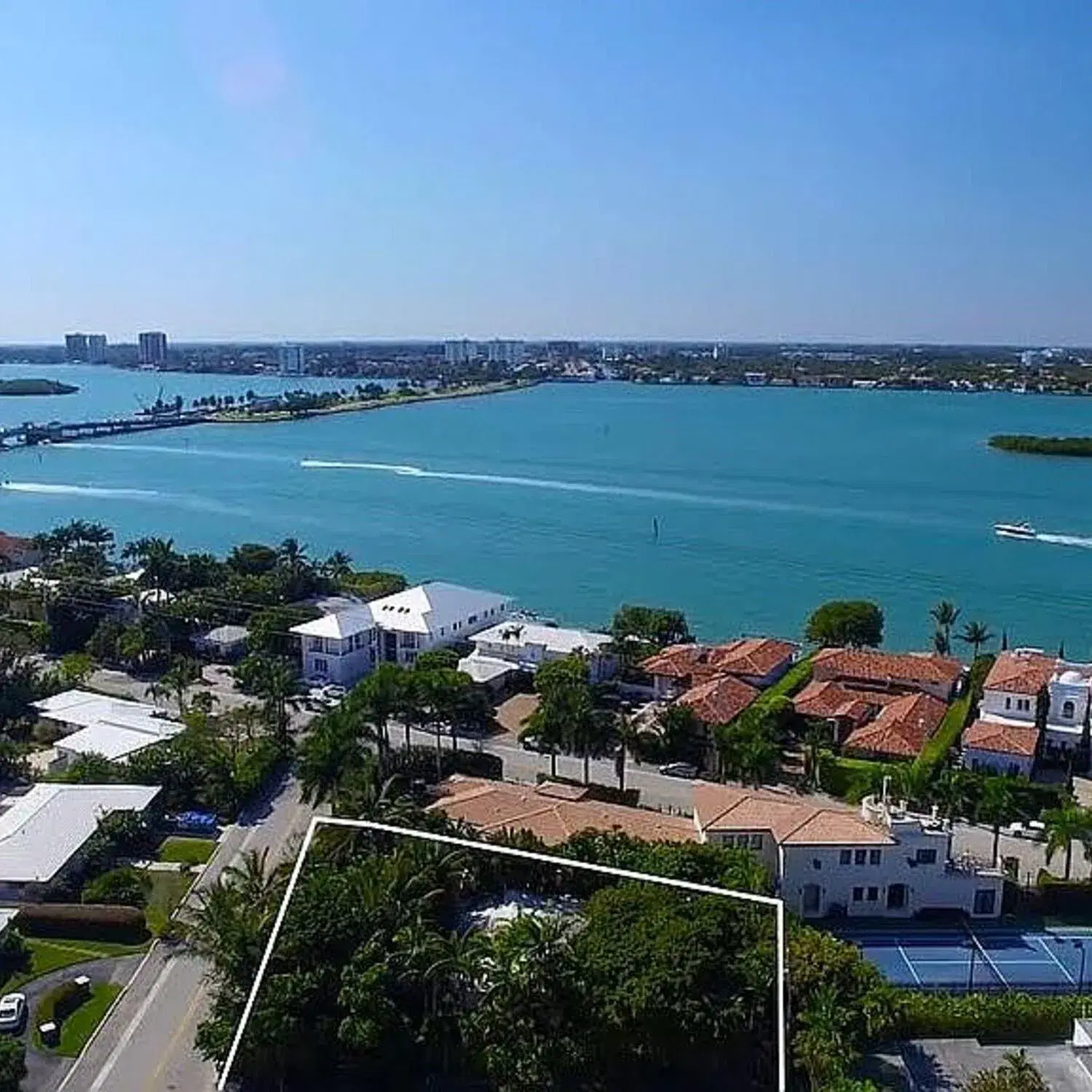 Picture of 1331 100Th St, Bay Harbor Islands, FL 33154